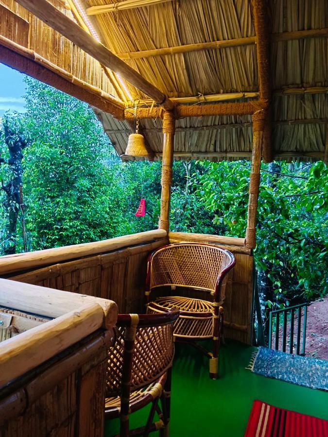 Fab - Bamboo Hut With Open Shower 무나르 외부 사진